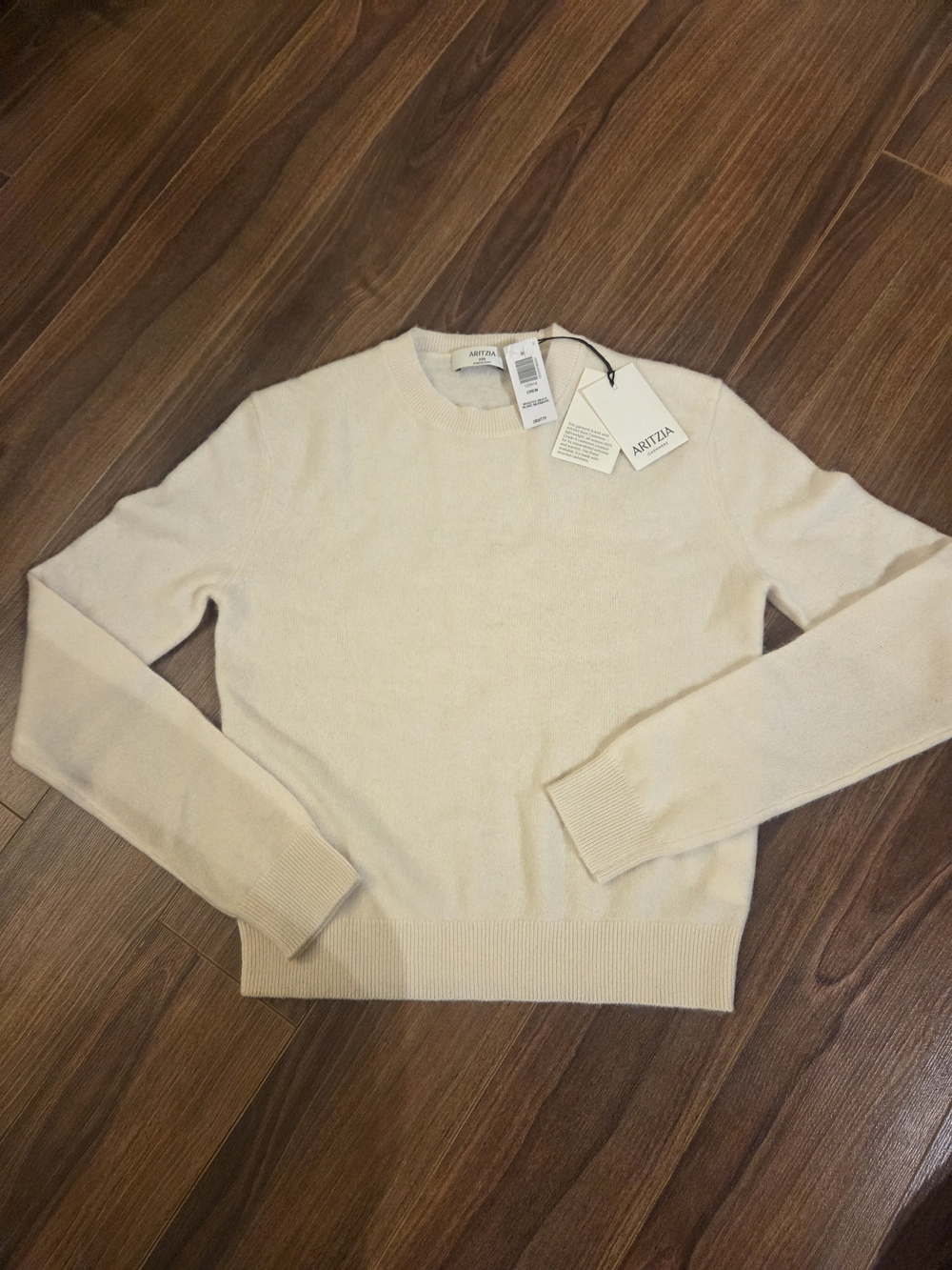 Aritzia Cashmere Crew Sweater - 100% Grade-A Cashmere